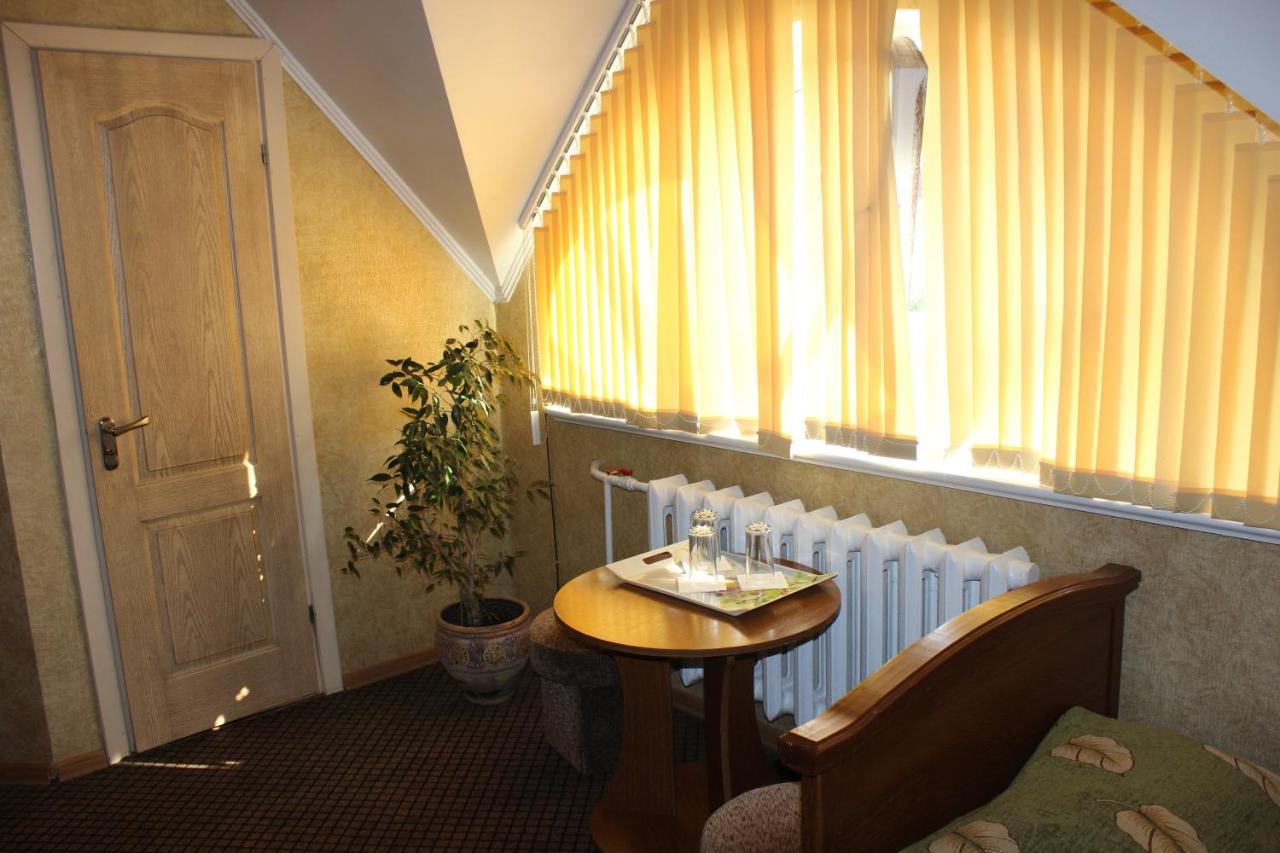 Bed and Breakfast Zolota Pidkova Kovelʼ Exterior foto