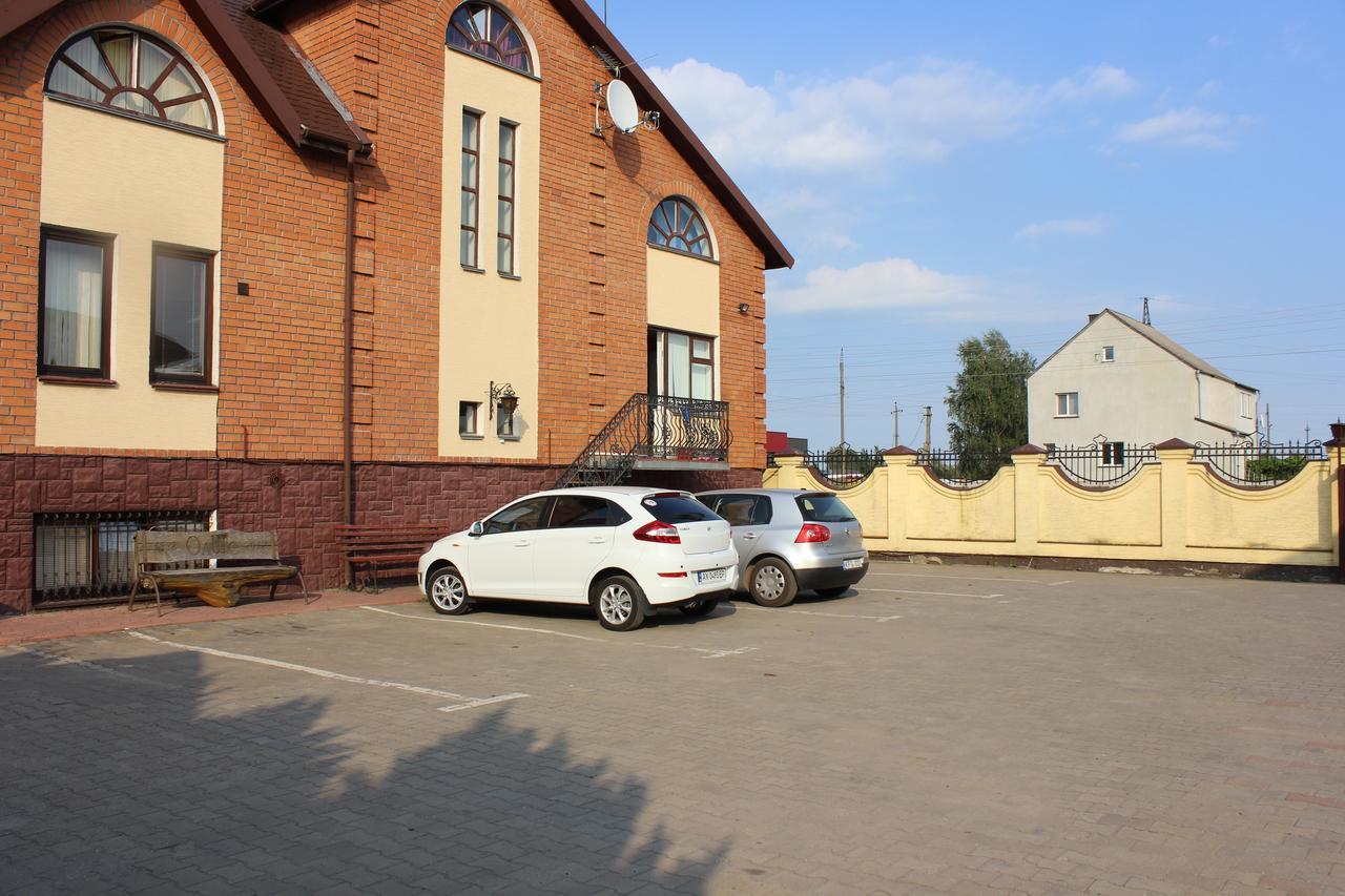 Bed and Breakfast Zolota Pidkova Kovelʼ Exterior foto