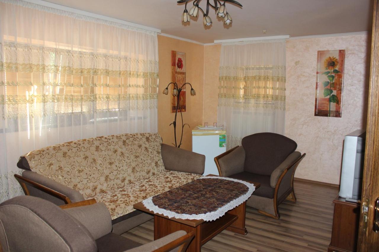 Bed and Breakfast Zolota Pidkova Kovelʼ Exterior foto